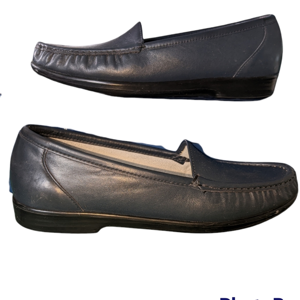 SAS Simplify Navy Slip-on Loafers